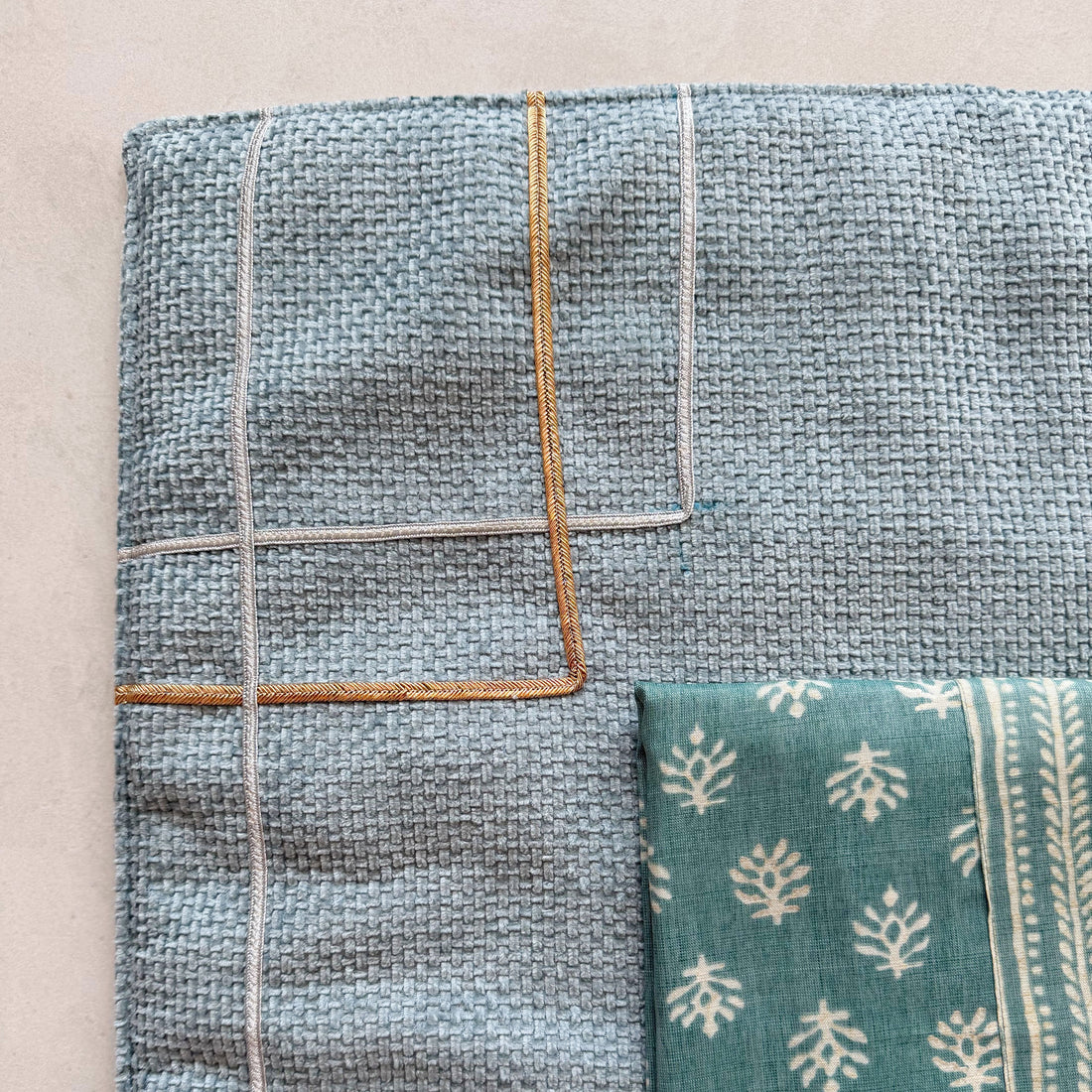 Linen Glow Prayer Dress & Mat