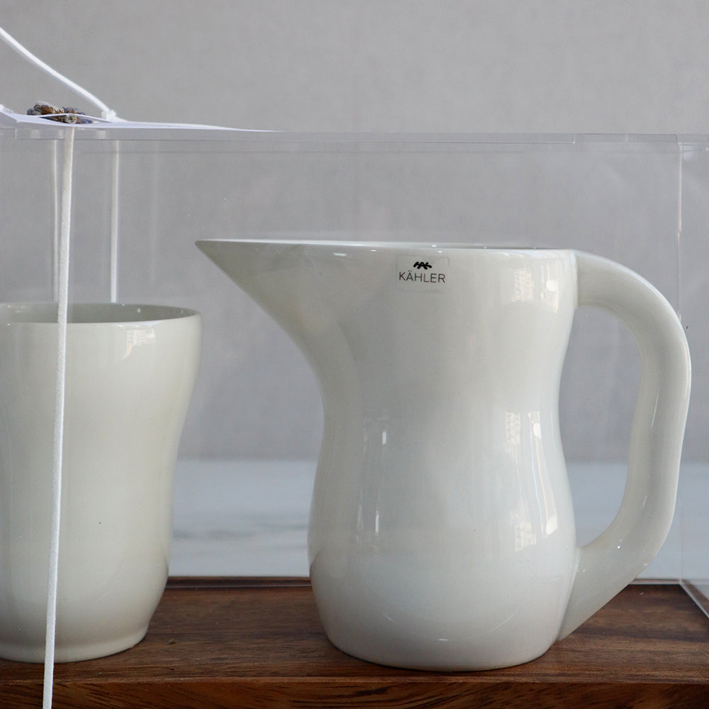 Ursula Cup & Milk Jug Set