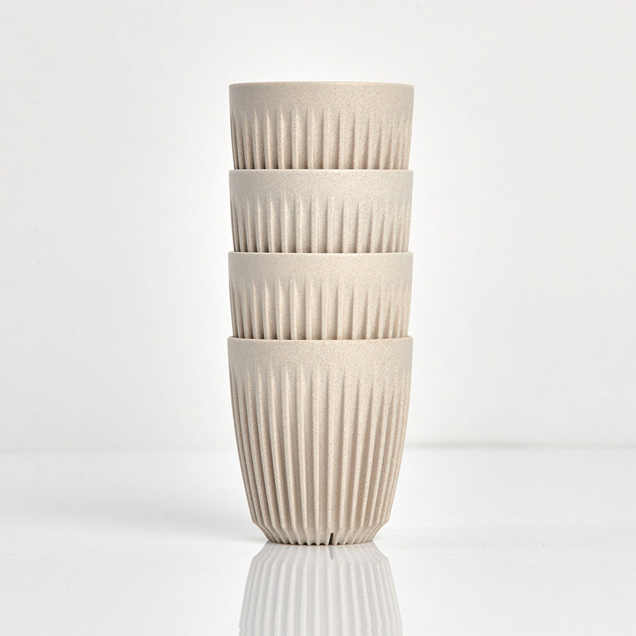 كوب بسعة 8 أونصات مع صحن كلاسيكي (4 قطع)