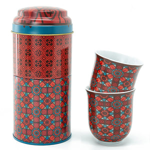 Tin box with 2 tall cups