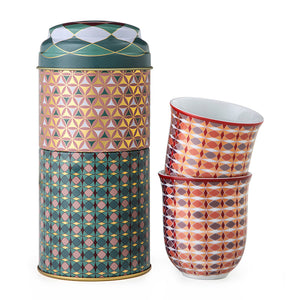 Tin box with 2 tall cups